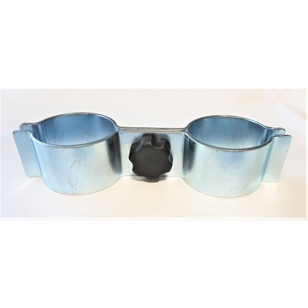 Verbindingshaak voor GO-UP40 heeft twee cirkels aan de uiteindes met in het midden een draaischroef om deze vast te zetten