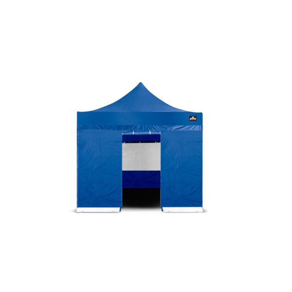 Zijwand 3 meter blauw met ingang. Tochtflap is wit gekleurd. ingang is open en flap voor ingang is opgerold.