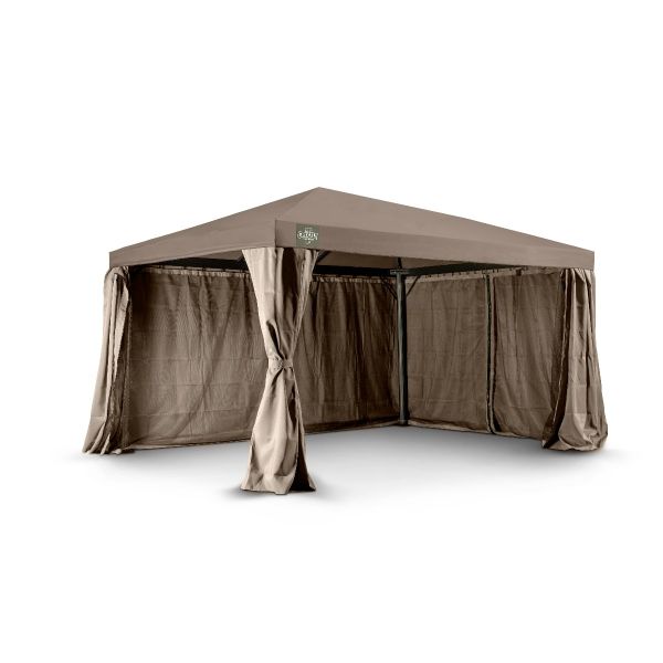 Het 3x4 grizzly europe endurance paviljoen heeft geen windvanger. Dit omdat het dakdoek zo sterk is dat er geen windvanger nodig is. De zijwanden gaan buitenom de palen heen.